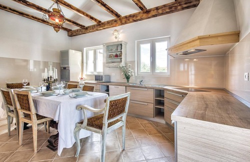 Valtura House | Lovely home in Valtura