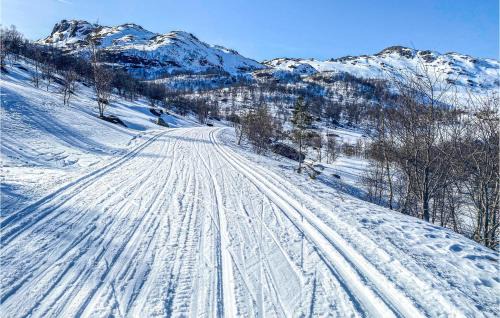 Bjerkreim House | Lovely Home In Vikeså With Kitchen