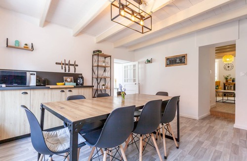 Fermanville House | Lovely Normandy ★ A haven of peace by the sea ★