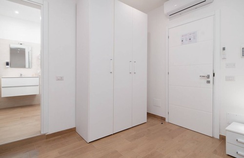 Civitavecchia Apartment | Lovely Rooms by Rentbeat