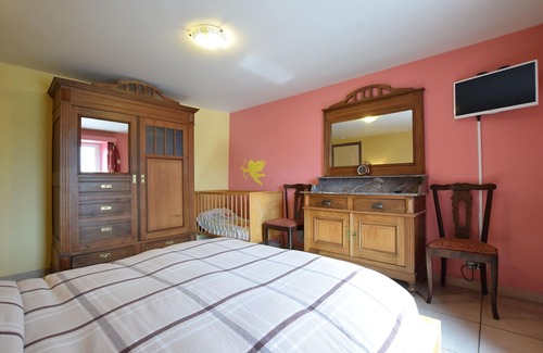 Lavaselle Other | Lovely spot with plenty of outdoor space