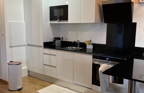 La Garenne-Colombes Apartment | Lovely studio 5 minutes to Paris-La-Defense