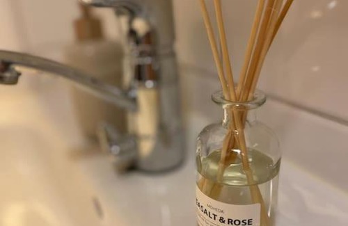 Punavuori Apartment | Lovely studio in the famous Design District area.