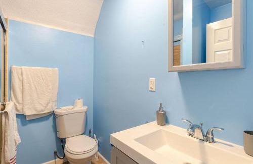 Oakland Apartment | Lovely studio queen In Oakland Zoo Area