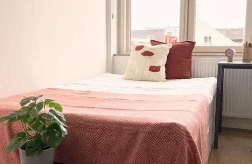 København NV Apartment | Lovely Studio with kitchen