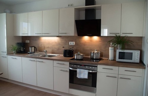 Wackersdorf Apartment | Lovingly furnished vacation apartment with 3 bedrooms