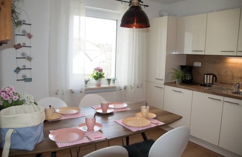 Wackersdorf Apartment | Lovingly furnished vacation apartment with 3 bedrooms