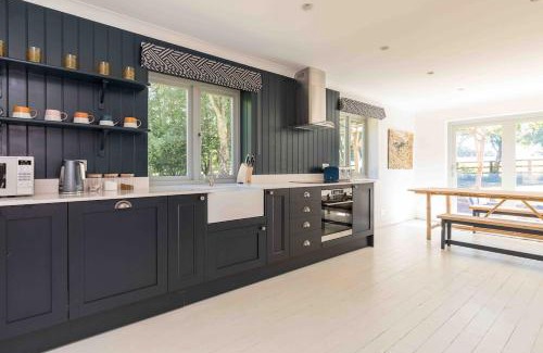 Graffham House | Lower Barn House at Westerlands Farm Sleeps 11