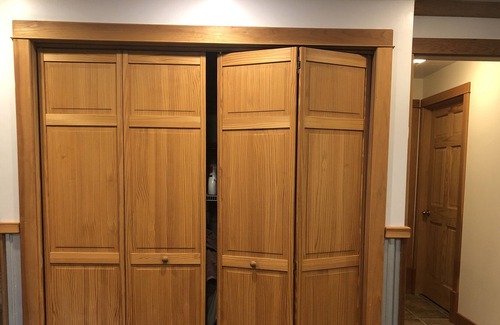 Mid-Hillside House | Lower Hillside Great Home Base for Biking, Hiking, Cross Country, Skate Skiing