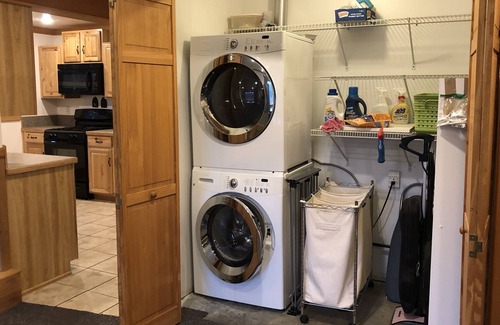 Mid-Hillside House | Lower Hillside Great Home Base for Biking, Hiking, Cross Country, Skate Skiing