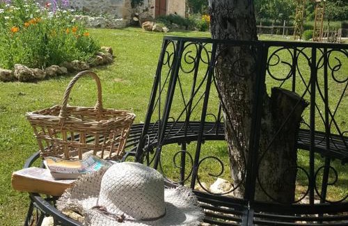 Lussas-et-Nontronneau House | LPC Dordogne Holidays - Le Petit Coin