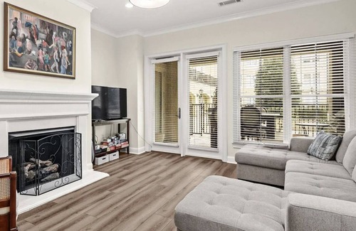 Highlands - Perkins Condo | LSU Lakes and 10 Mins to Hospitals/Downtown