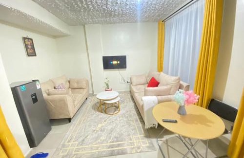 Nanyuki Apartment | Lucky House 1br with Netflix Wifi