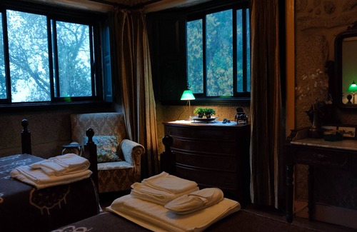 Melo Other | Lugar da Pedra Alta - B&B and EcoTourism - Back to nature