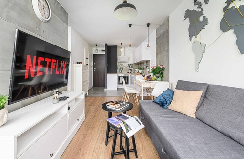 Zoliborz Apartment | Lumina bright apartments in Warsaw