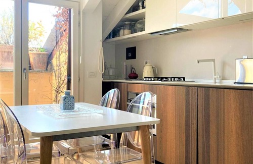 Porta Genova Apartment | Luminoso Appartamentino - Magolfa