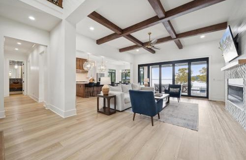 Terrell House | Luna's Lake Life