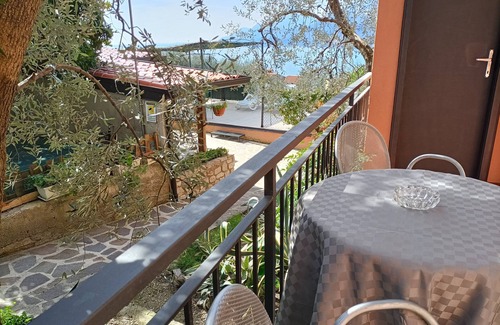 Assenza Apartment | LUNA, wonderful lake view, nature, mountain, relax.pets allowed.