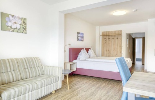 Drobollach am Faakersee Bed & Breakfast | Lupinienweg - Fewo Nr.5 - Ferienwohnungen Petschnig