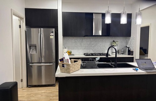 Bridge Inn House | Lux 4BR Retreat, Pet-Friendly