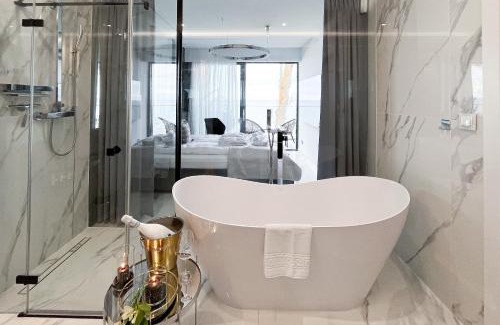 Rewal Apartment | LUX - Bath with a Baltic View Rewal - SPA Access