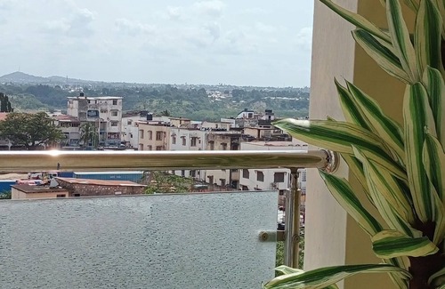 Mombasa Apartment | Lux Suites Moonlight Luxury Apartments