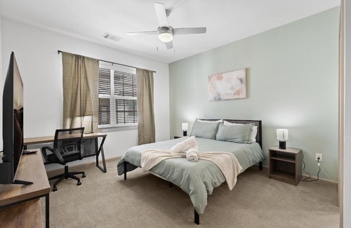 Leander Apartment | Luxe 3B/2B Getaway - Pool, Gym, Parking, Pet Wash