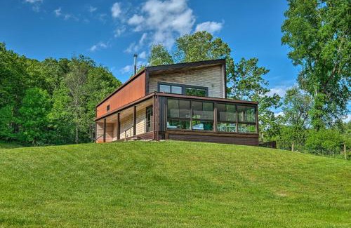 Salem House | Luxe and Modern Home 30 Mi to Saratoga Springs!