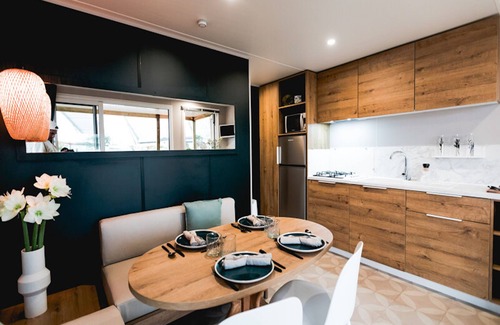 Westerland Ski Chalet | luxe chalet near a sandy beach on the Wadden Sea