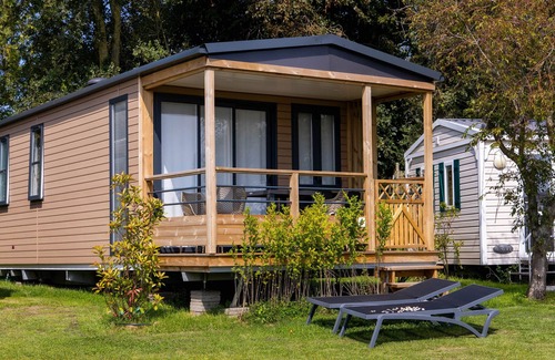 Westerland Ski Chalet | luxe chalet near a sandy beach on the Wadden Sea