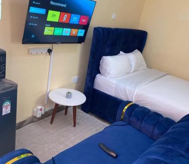 Naivasha Bed & Breakfast | Luxe studios