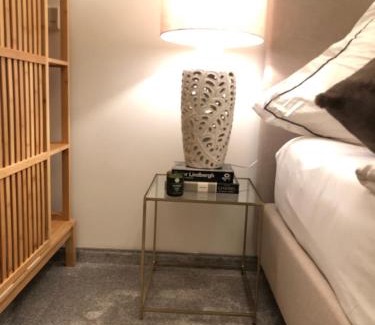 Munchner Freiheit Apartment | Luxuriöses Loft mit großer Sonnenterrasse & Sauna