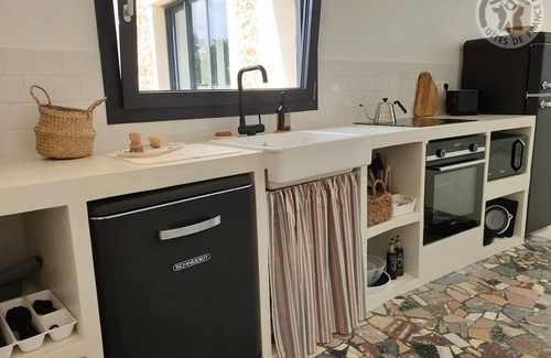 Senlisse Cottage | Luxurious 150m² Cottage with Fishing Pond in a 2-Hectare Park, Near Paris & Versailles