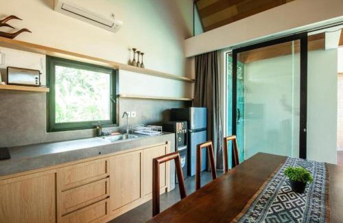 Lodtunduh Villa | Luxurious 2BR Villa with Private Pool & Rice Field Views in Ubud