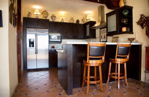 San Marcos La Laguna Villa | Luxurious 3 Bedroom Lakefront Villa With Heated Pool and Hot Tub