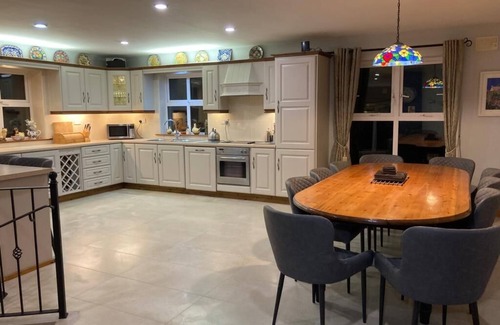 Burren House | Luxurious 3250sq Ft Home Overlooking Galway Bay & the Burren with WiFi