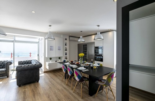 Praia da Rocha Apartment | LUXURIOUS 4 ROOM APARTMENT - TERRACE 120M² - SEA VIEW - PRAIA DA ROCHA