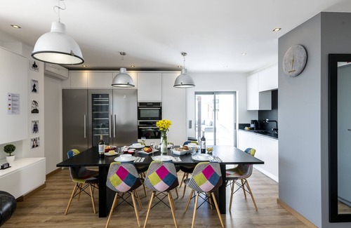 Praia da Rocha Apartment | LUXURIOUS 4 ROOM APARTMENT - TERRACE 120M² - SEA VIEW - PRAIA DA ROCHA