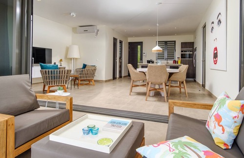 St. Marie Condo | Luxurious Apartment w/Seaview & pool - 5 minutes from the beach - Coral Estate