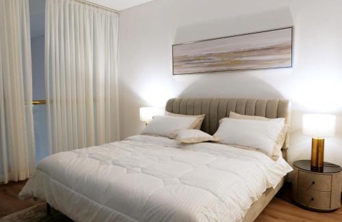 Doha Apartment | Luxurious Apartment in The Pearl, Qatar