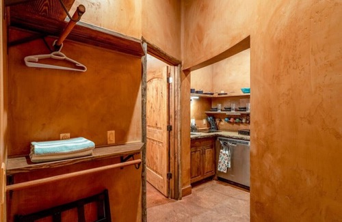 Virgin RV Rental | Luxurious Cliff Dwelling W/hot tub and King Bed ADA accessible