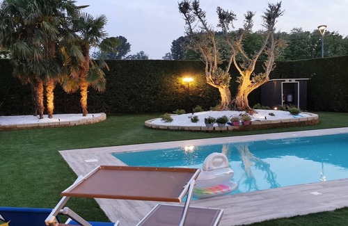 Castelbaldo Villa | Luxurious Country House Villa with Swimming Pool 8 seats 4 bedrooms