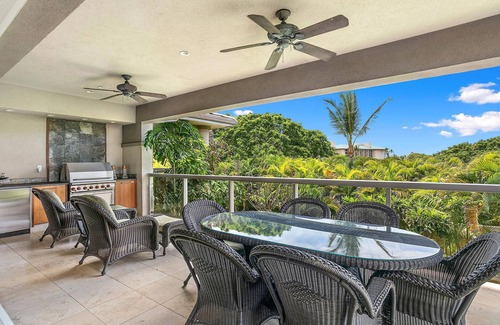 Wailea Villa | Luxurious Ho'olei 12-2, Lush View, Close to Pool, Sleeps 8 in beds, Central AC!