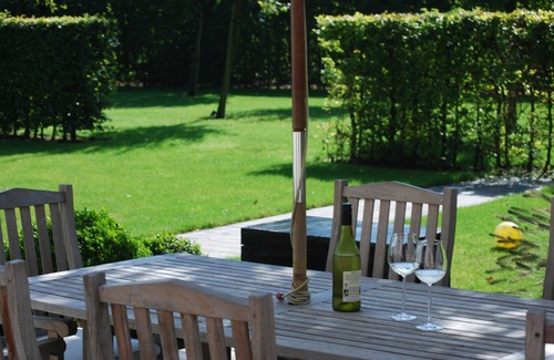 Sint-Kruis Cottage | Luxurious holidayhome PIJPEWEG71 with outdoor swimming pool near Bruges & Knokke