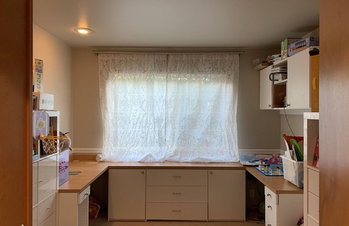 Newport House | Luxurious Modern 4-bed, 3 bath Single-Family Home