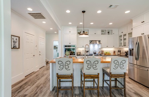 Bulverde Other | "Luxurious Moya's ranchette " mini horses,heated pool,games