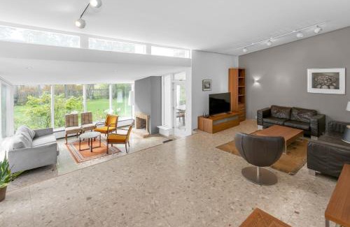 Vesturbær Villa | Luxurious Private Villa