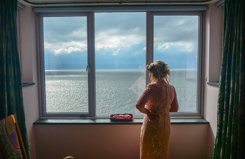 Strathcarron House | Luxurious,Secluded, Award-Winning Highland Eco-Lodge, Panoramic Hot-tub sea View