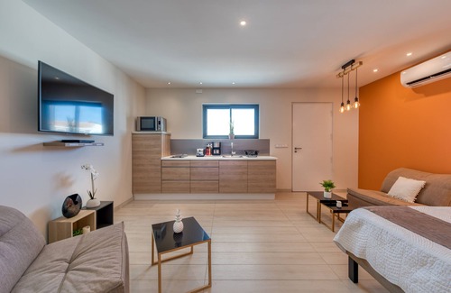 Grand Case Apartment | Luxurious studio in the heart of Grand Case, 20 meters from the beach, studio 3