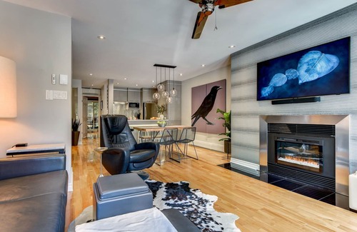 Gay Village Condo | Luxurious, Stylish, Modern Condo Located in The Heart of Montreal Village!